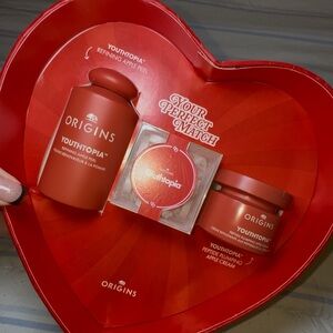 Origins Youthtopia Red Skincare apple